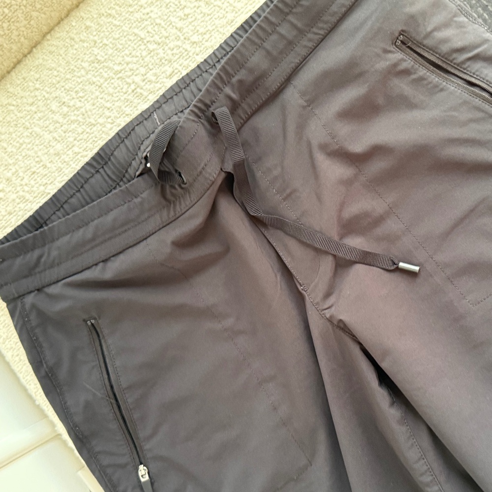 Eddie Bauer trek pants black M